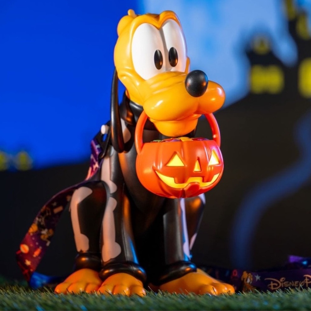 Disney Halloween Pluto with Pumpkin sipper drink - Orange and Black